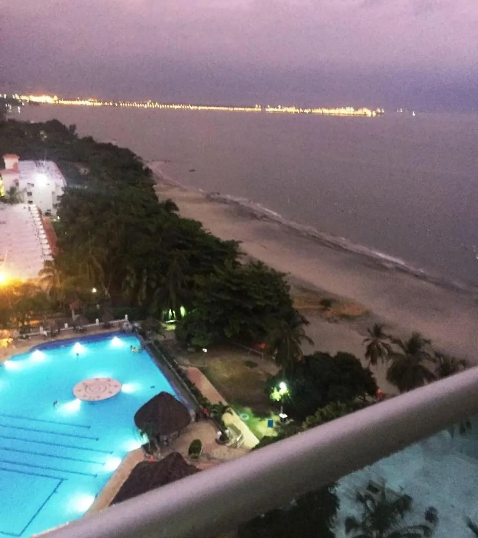 Costa Azul Suites 905 Santa Marta  Apartamento