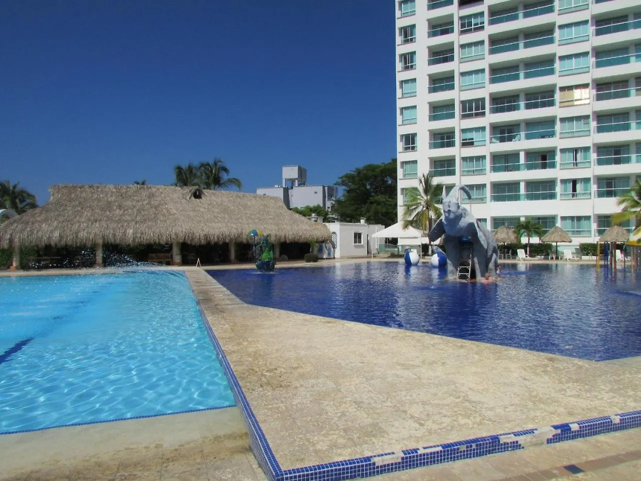 Costa Azul Suites 905 Santa Marta